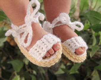 Crochet Baby Sandals, Baby Sandals, Handmade Crochet Baby Sandals with Ties, Sandals that stay on Baby's feet, Pink, White, Grey, Any colour