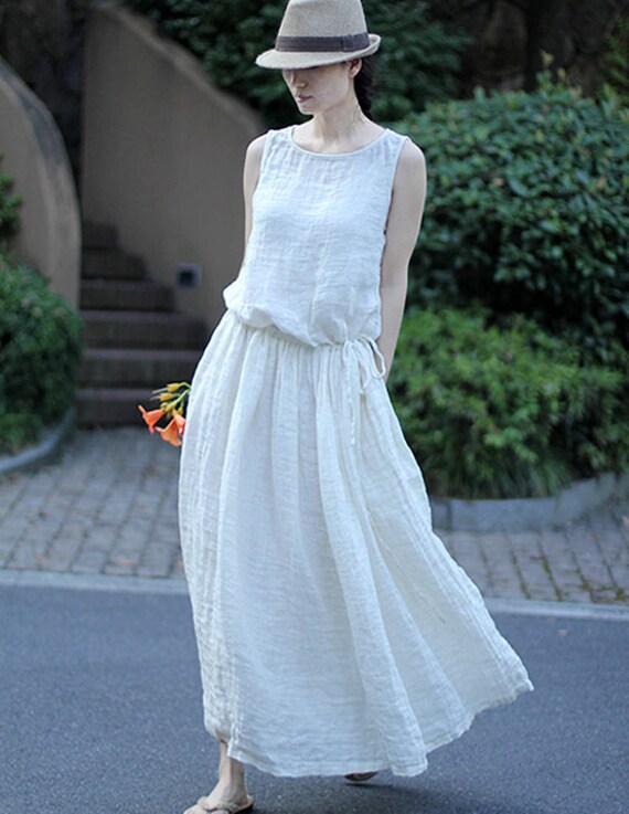 Loose white dress long pleated dress sleeveless summer dress