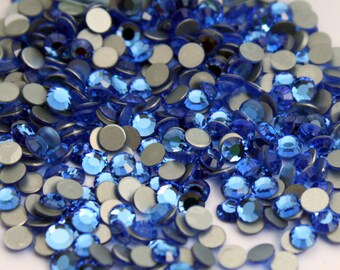 36 Swarovski Art 2012 Flatback Crystals - Sapphire 12 ss Crystals