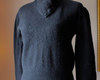 Vintage Womens Bombshell Sweater. Angora + Lambswool. Small.