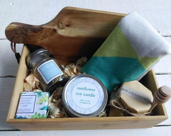Housewarming Gift Box, Housewarming Gift Basket, Pamper Gift Basket, New House Gift Set Box, First Home Gift Box, Welcome Gift Basket
