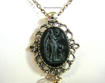 Goddess Of Athena Bird Pendant Necklace Jewelry SylCameoJewelsStore