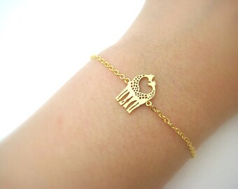 Twin Giraffe Necklace, Baby Animal Necklace, Gold Giraffe, Minimalist Jewelry, Birthday Gift, Everyday Wear