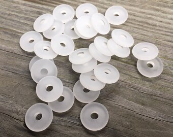 12 Clear frosted lucite round rings