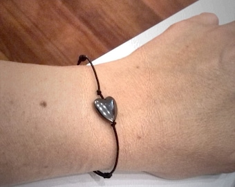 Elastic Bracelet with Hematite Heart