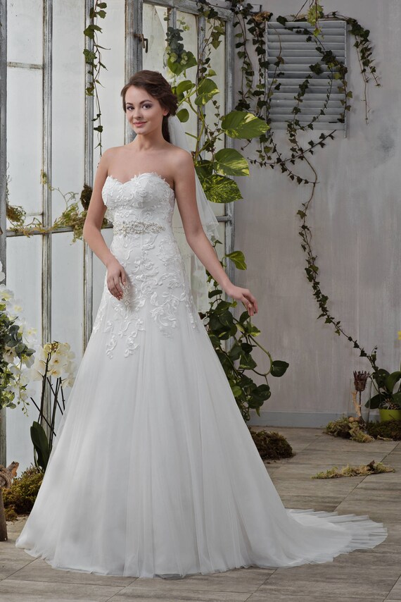 Wedding Dress Hochzeitskleid Brautkleid ILANA A Linie pompös