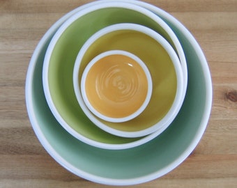 Pottery Nesting Bowls, Set of Ceramic Serving Bowls in Spring Colors, Stoneware Stacking Bowls, Foodie or Wedding Gift, Hand Thrown, Chef