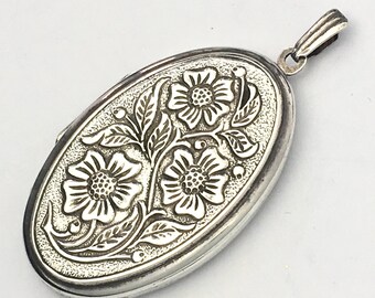 Vintage Oval Silver Photo Locket Pendant with Repousse Flowers