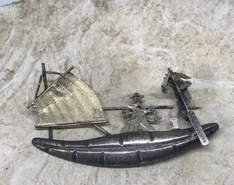 Vintage Sterling Silver 3D Sailboat Brooch