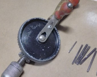 Hy-Lo Drive No. 1220 Egg Beat Hand Drill With Hide Away Bits