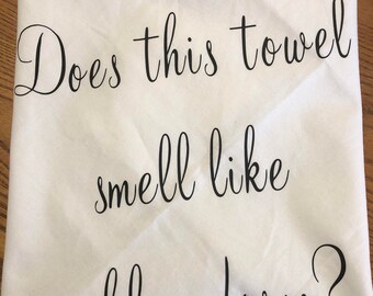 Does this towl smell like chloroform! Dish towel