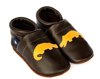 Leather slippers Baby Shoes Walking Shoes soft leather shoes leather baby shoes sizes 16 to 35