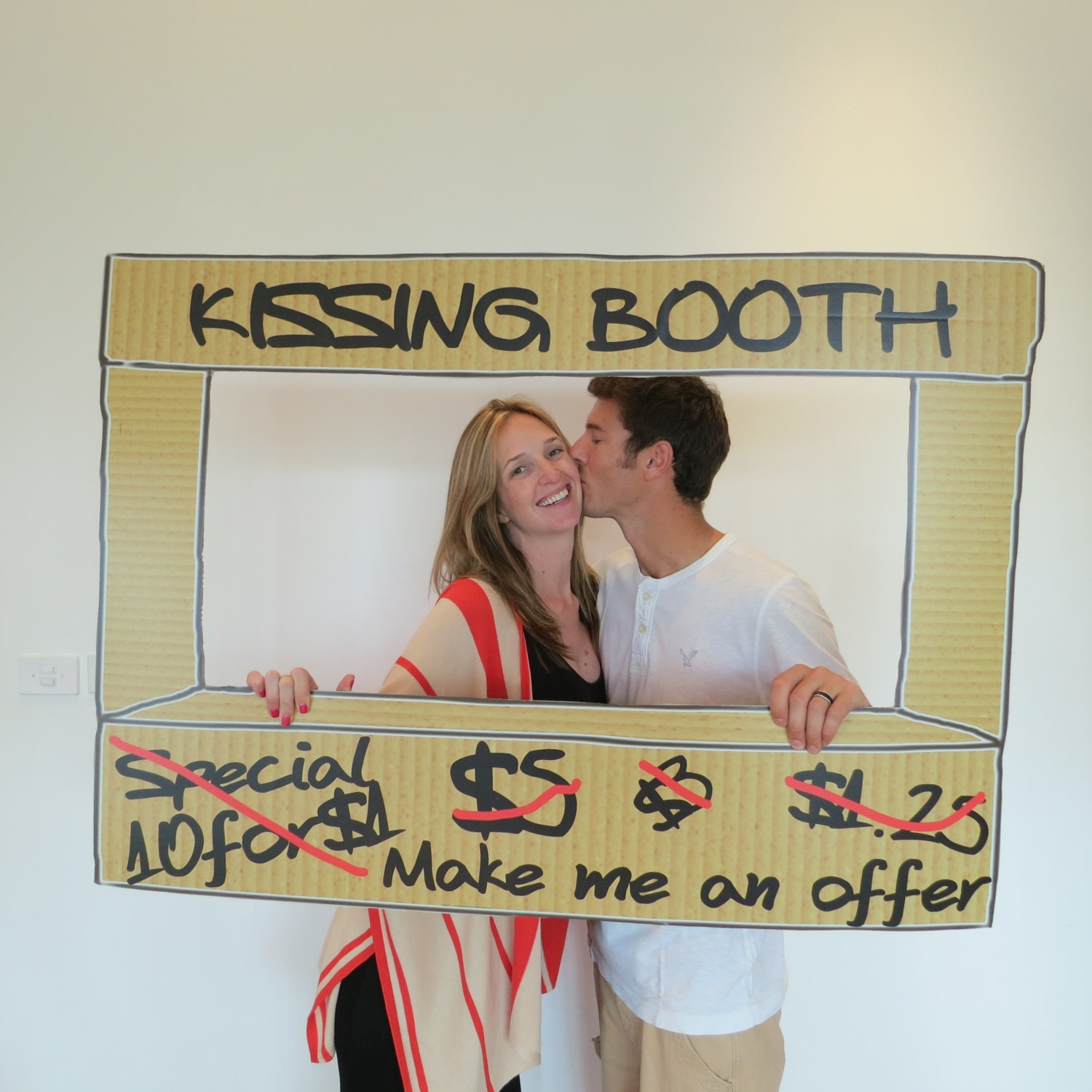 EXtra Cardboard Finish Kissing Booth Prop