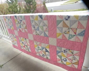 Shabby Cottage Chic Late 1930s Quilt