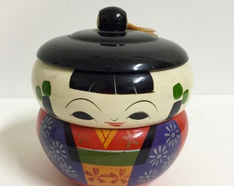 Vintage Asian Laquer Kokeshi Stacking Doll/ Vintage Asian Decor