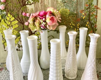 Milk Glass Vases Wedding Centerpiece Vases for Wedding Vases Vintage Milk Glass Bud Vase White Vases Bulk Vases Bridal Shower Centerpiece