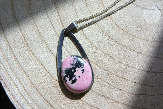 Rhodochrosite Pendant With 925 Sterling silver chain, Rhodochrosite Necklace, Rhodochrosite Gemstone, Rhodochrosite Jewelry