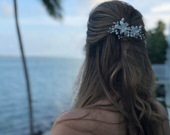 Garofano Bridal Hairpiece - Santorini