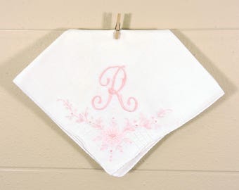 Vintage R Monogrammed Hankie / Monogrammed R Wedding Hankerchief / R Ladies Hankie