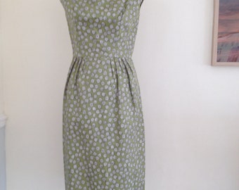 Vintage Frank Usher Occasion wear or Mother of the Bride Outfit this is very wearable for any Occasion with a beautifully fitting dress