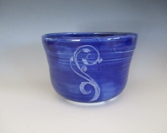 Royal Blue Flower Pot Small Planter with Silkscreen Filigree