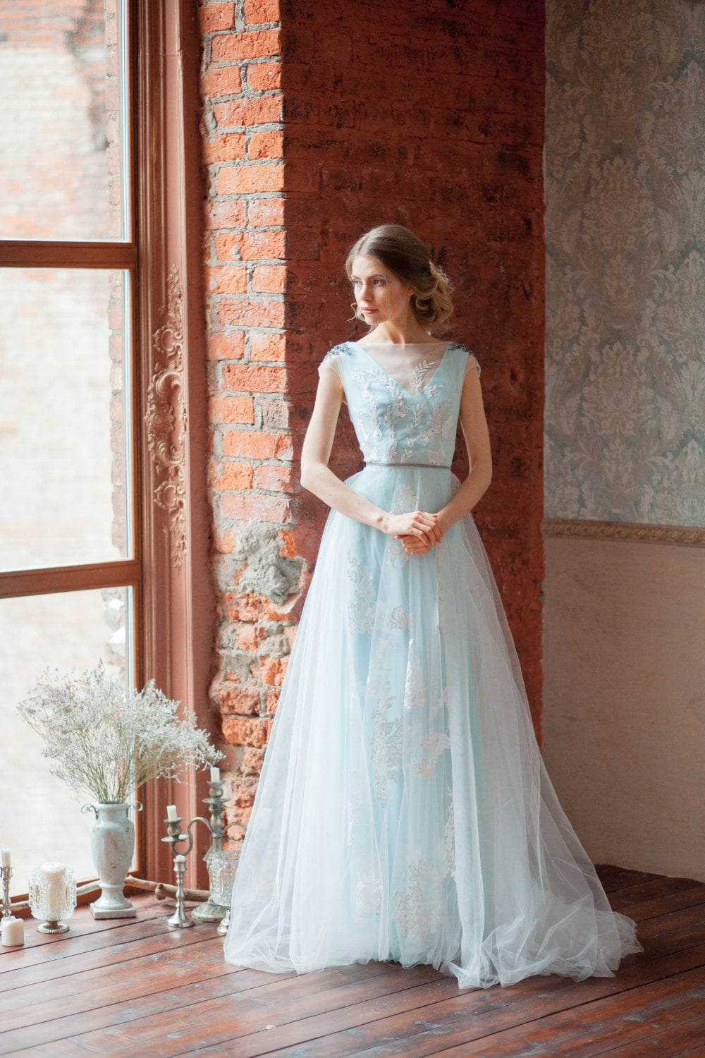 tiffany-blue-wedding-dress-glenny-light-wedding