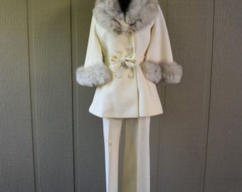Vintage 1960's Lilli Ann Suit
