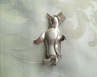 Vintage LANG Sterling Silver Penguin Brooch