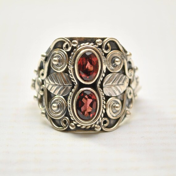 Sterling Silver Garnet Ring Sz 7.5 #9255