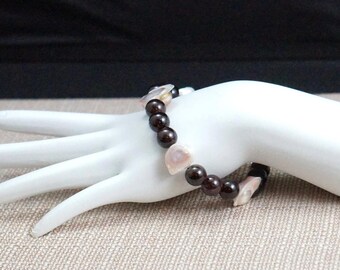 Garnet and Freshwater Pearl Bracelet