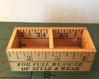 Small Yardstick Divided Box