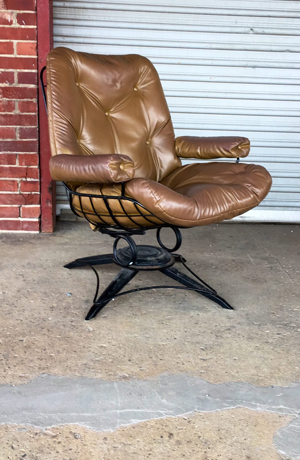 Vintage Mid Century Lounge Chair by Homecrest
