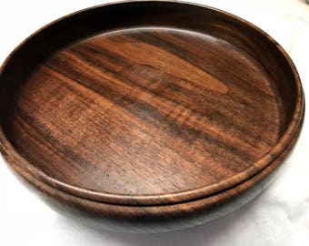 Hand Turned Shallow Wood Bowl, Elegant Centerpiece Platter Art ***FREE SHIPPING***
