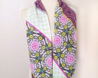 Striped print Infinity Scarf