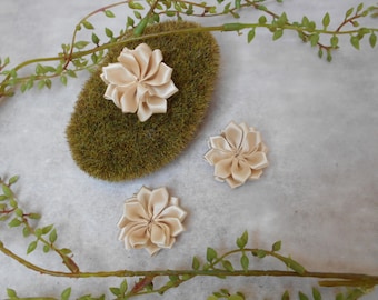 Wheat - 4 cm - sold individually satin flower