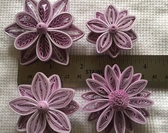 Paper quilled flowers