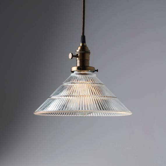 Plug in pendant light