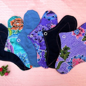 Set of 6 DAILY Panty-liners~ washable panty liners~ 8" cotton reusable pads~ for daily use / light flow period / tampon backup~ natural eco!