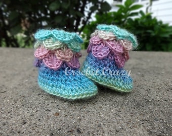 0-3 Month Crochet Baby Booties, Crocodile Stitch, Multi-Color Baby booties, Rainbow Baby Bootie