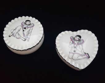 1980s pierrot clown trinket dish. China trinket pot with lid. 80s trinket pot. Made in Japan. Set of two china pots