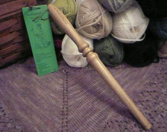 ChiaoGoo 1097 Wood Nostepinne Yarn Winder