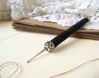 Comfort handle Custom crochet hook Convenient tool for knitting black Glass beaded crocheted handle Choose size of the hook