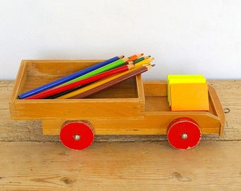 Vintage wooden toy wagon.Toy farm trailer.Pull toy.Desk organizer.Home decor.Nursery decor.Childrens room decor.Vintage wood toy.Display