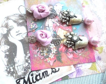 Earrings romantic soft pink and silver metal