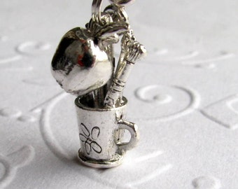 old paintbrush necklace old paintbrush necklace