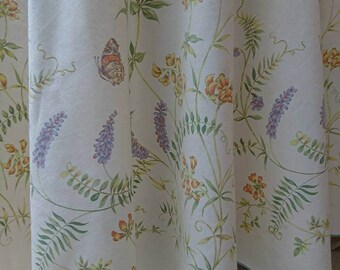 Vintage 1980's Circular Tablecloth - Butterfly and Floral Interior Design BoutiqueByDanielle