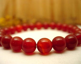 Bracelet with carnelian stones.