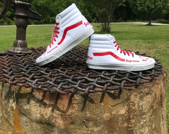 NEW In Box MENS Supreme Custom Sk8-Hi VANS Shoes Size 11 White Red