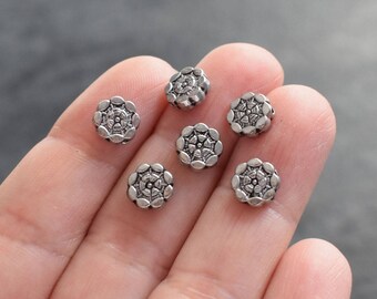 40 flower antique silver, 8 mm beads