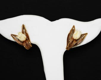 Gold Tone Filigree Tulip Flower Earrings - Clip on Gold Tone Leaves and Carved White Bone Flowers Earrings - Vintage 1950s 1960s Jewelry